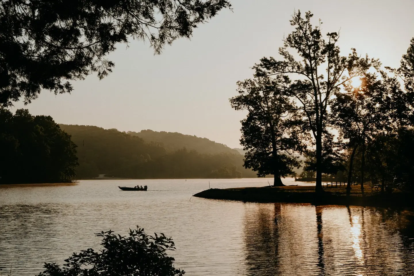 fishing at Mousetail Landing State Park